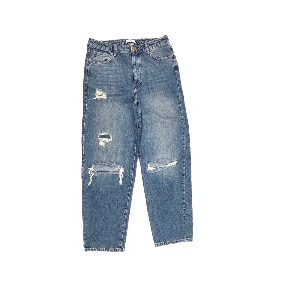 Forever 21 Button Fly Distressed Straight Women's size 29 Medium Blue Denim jean